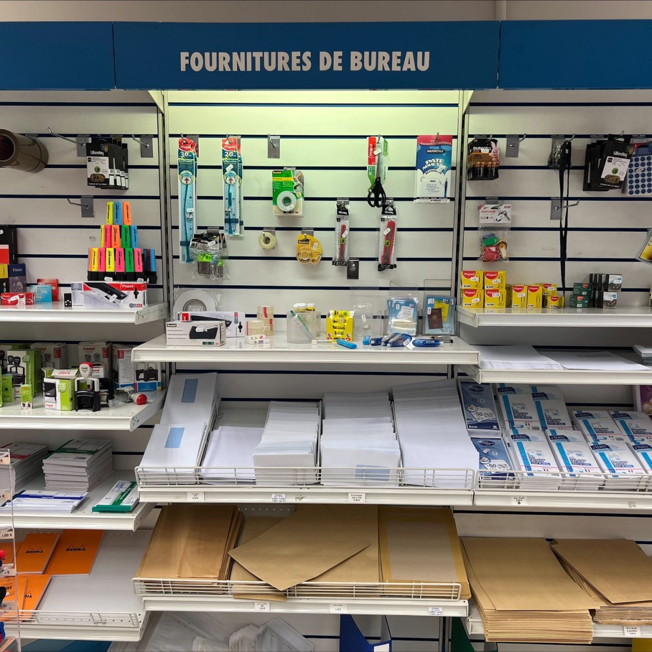 fournitures-bureau-mail-boxes-etc-martinique